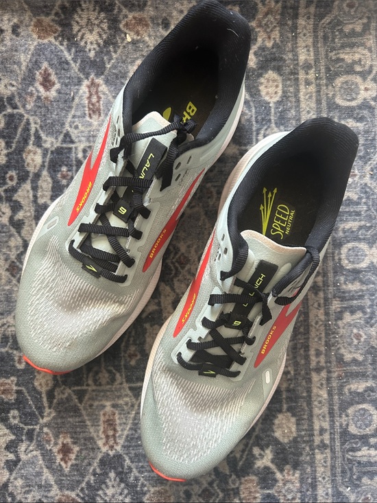 Brooks Shoes - Brooks women’s Road Running Shoes - Light Gray with Red and Black Accents